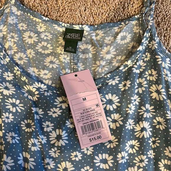 Adjustable spaghetti strap light blue with white flowers dress, size M - Picture 3 of 3